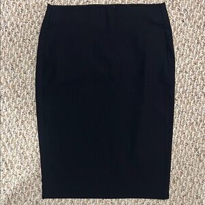 Elle Classic Black Pencil Skirt